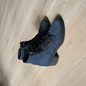 Ron White Stylish Navy Lace-Up Boots